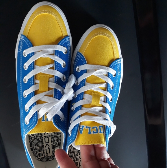 💙💛 Blue & Yellow low top Sneakers - Picture 5 of 8